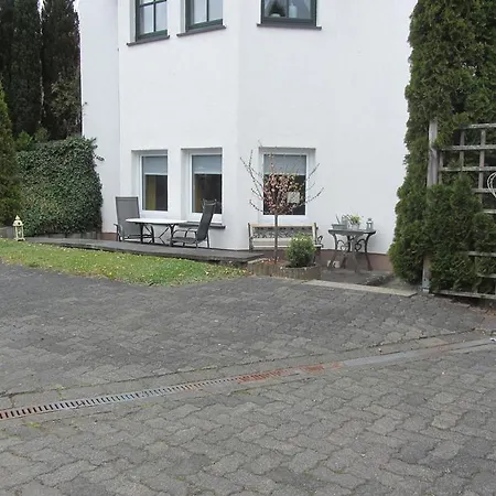 Apartment Boardinghouse Haltestelle *