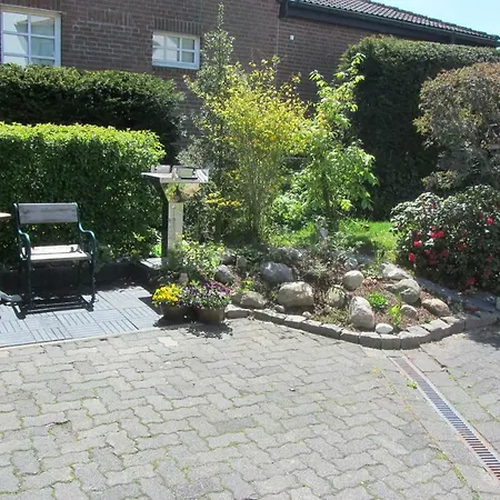Boardinghouse Haltestelle Apartment