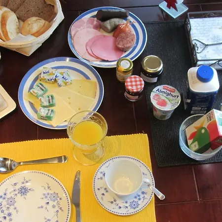 Apartment Boardinghouse Haltestelle